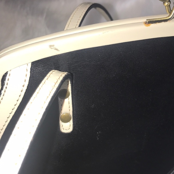 Black vintage inspired handbag - Picture 8 of 8